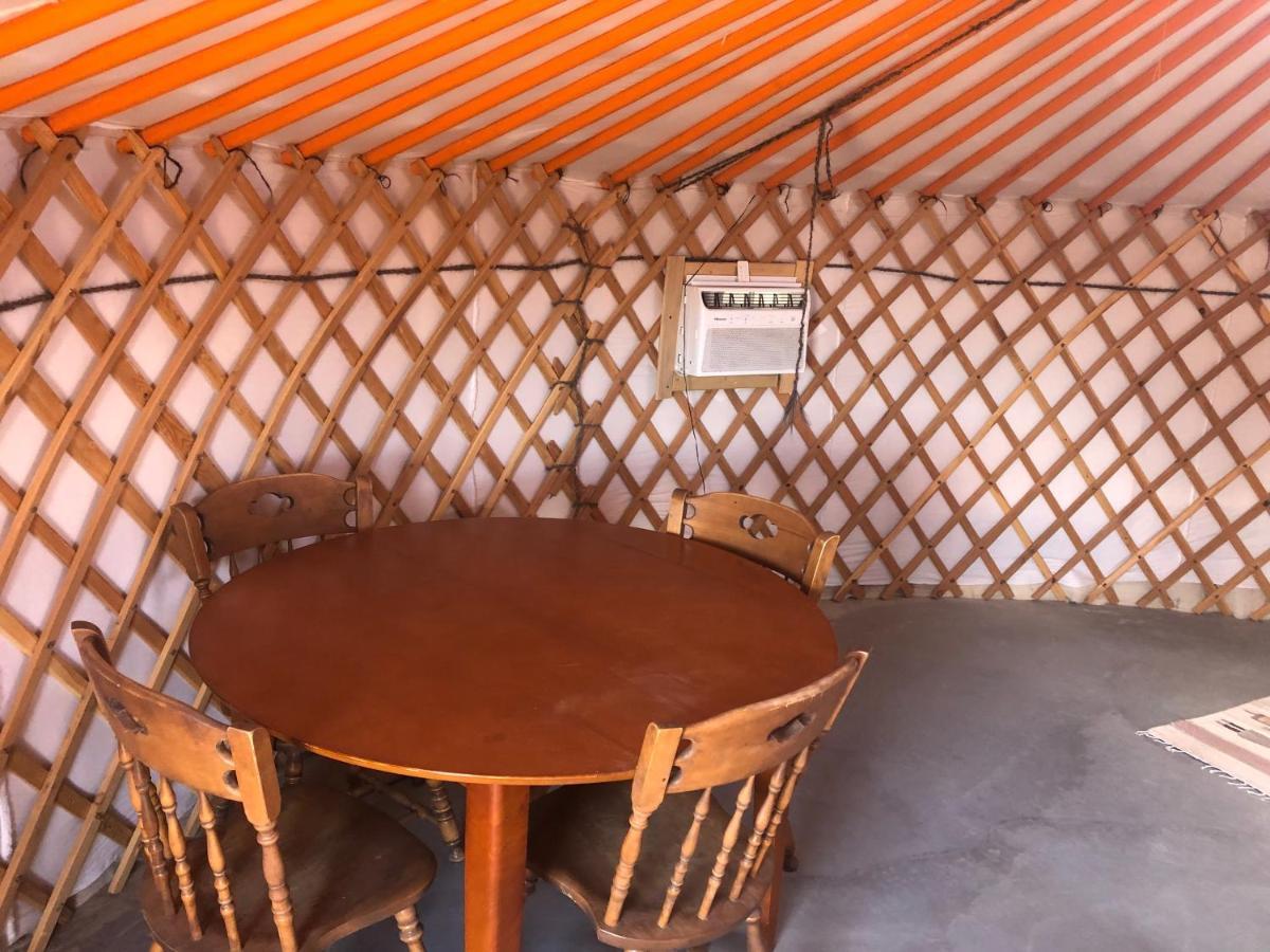 28 Palms Ranch Hotel ทเวนตีไนน์พาล์มส์ ภายนอก รูปภาพ